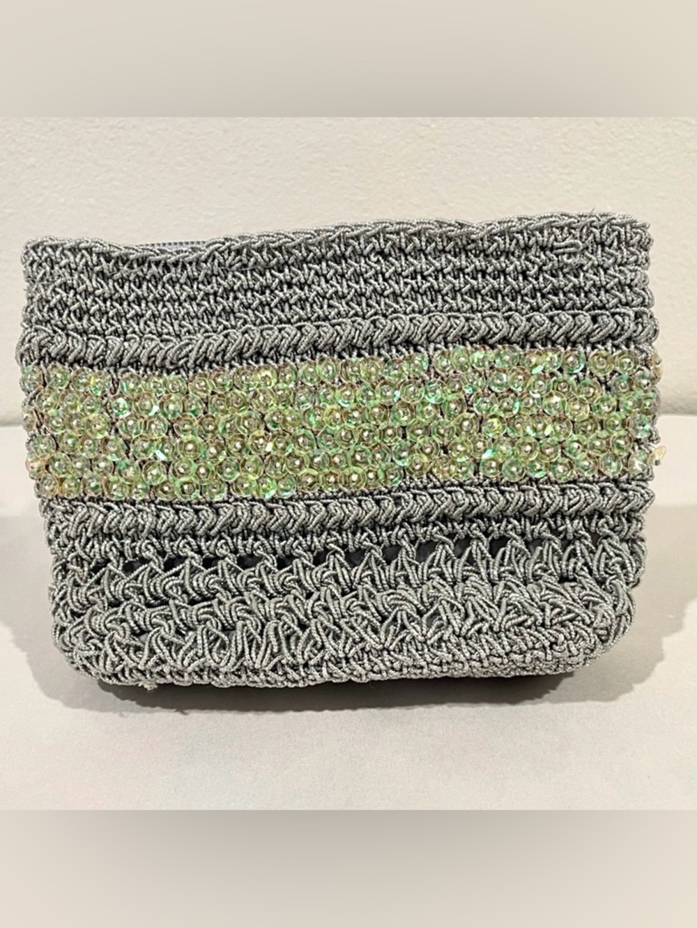 EUC Gray Woven and Green Sequined Zipper Clutch Wallet or Coin Purse